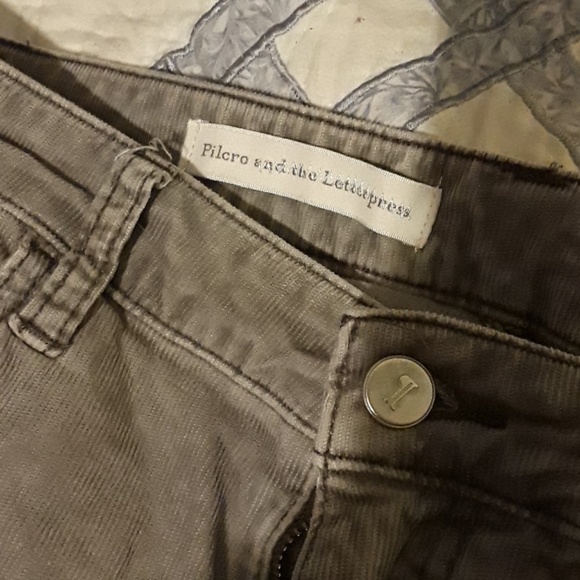 Pilgrim & the letterpress corduroy pants - Picture 2 of 4